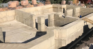 Фундамент с цокольным этажом под ключ заказать в Новотроицке - фундамент цокольный этаж под ключ цена от 7338 руб за м2